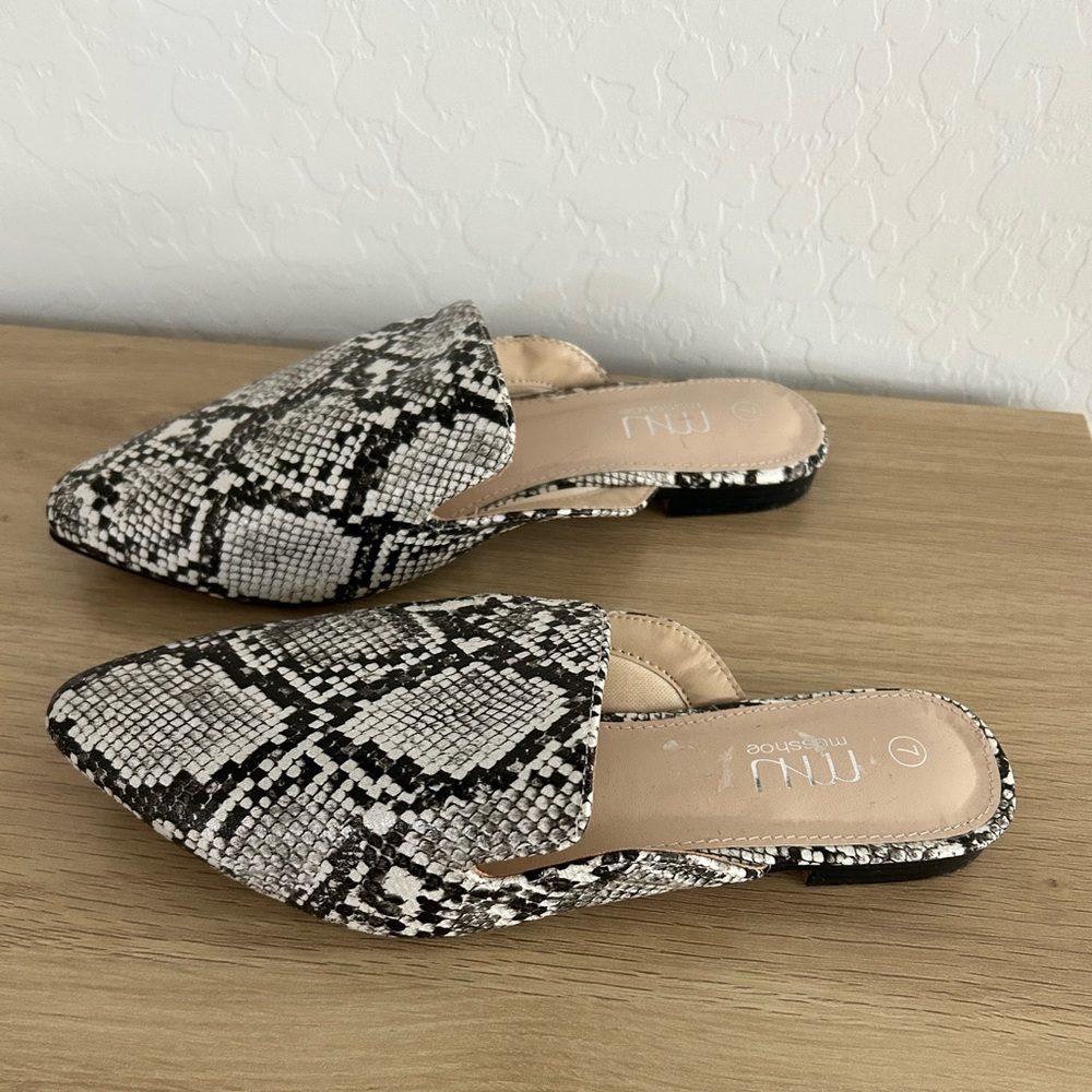 Mules - Picture 3 of 3